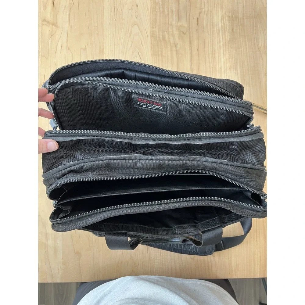 Tumi Alpha T-Pass Expandable Briefcase Laptop Bag Nylon Black 26145DH Reg $475
